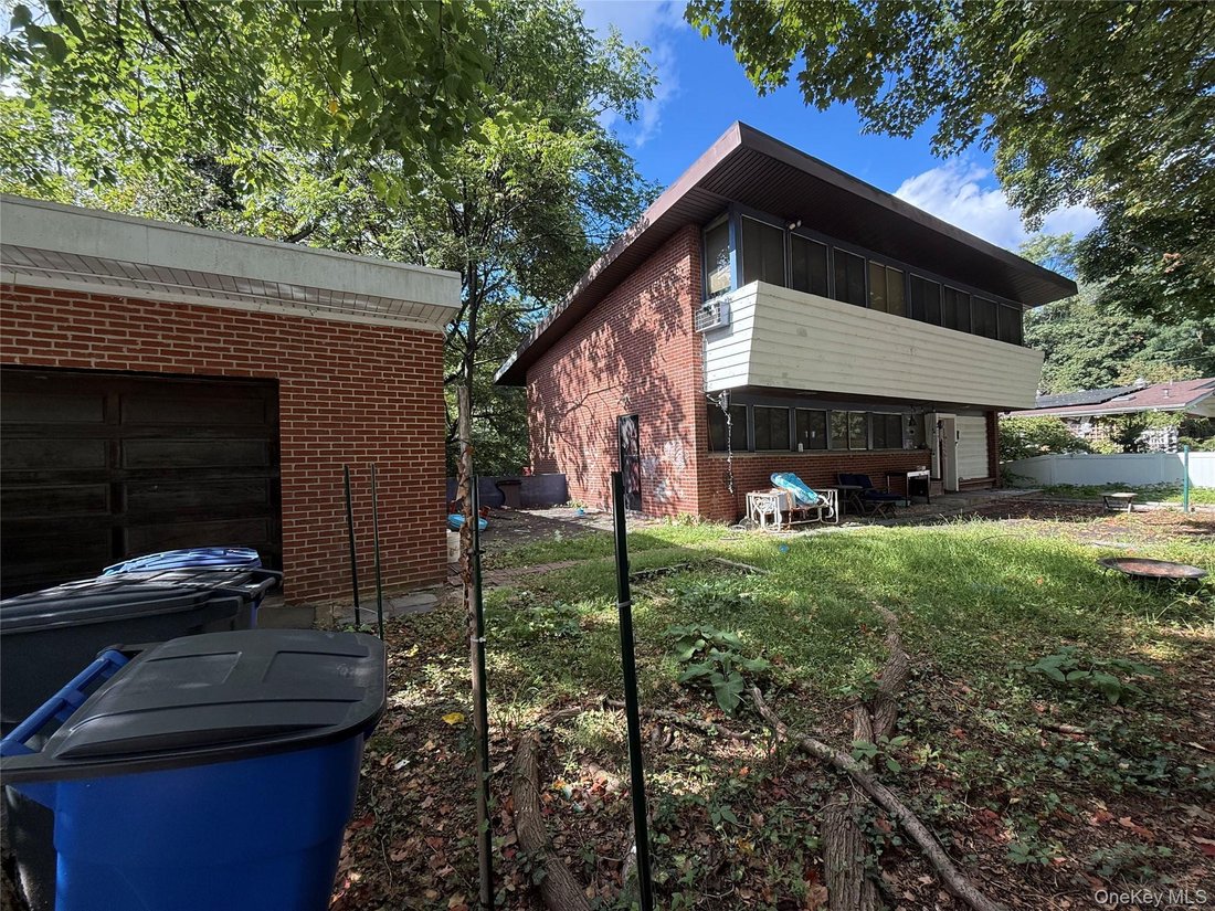 House in Yonkers, New York, United States 1 - 18445141