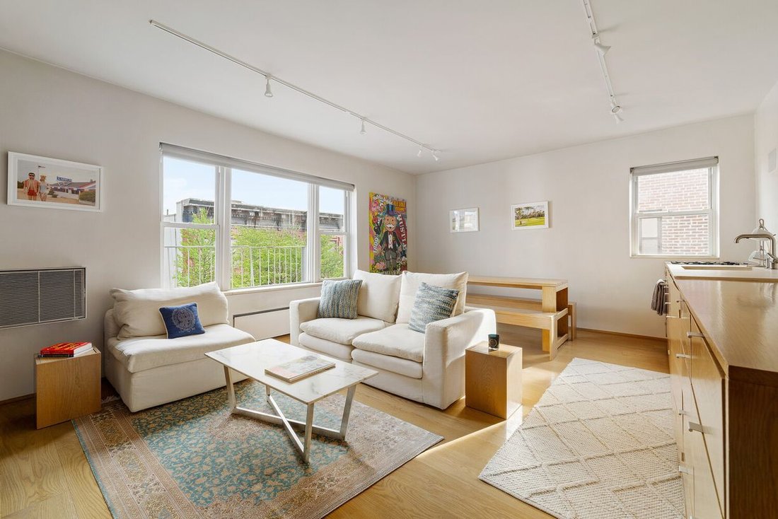 Co Op in New York, New York, United States 2 - 17772191