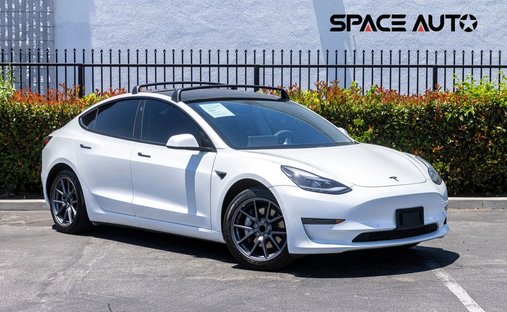 2021 Tesla Model 3 Standard Range Plus Sedan 4D in Azusa, CA, United States 1