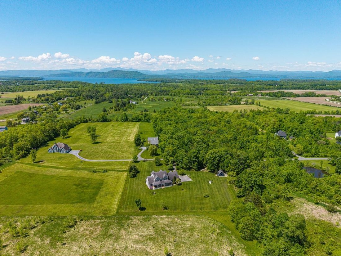 House in Charlotte, Vermont, United States 2 - 18082731