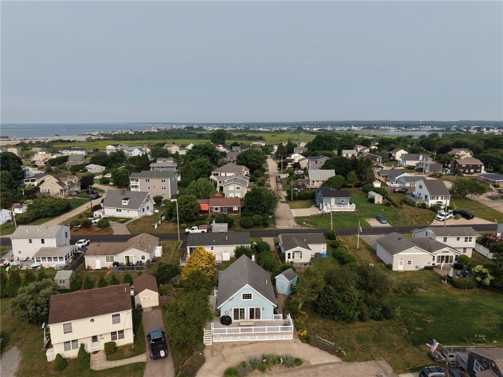 Narragansett, Rhode Island, United States 3 - 18449019