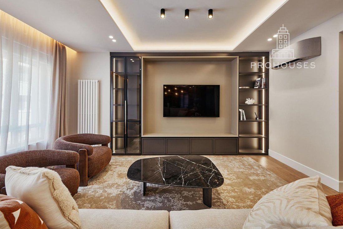 Apartment in Centro, Madrid, Spain 2 - 18446336