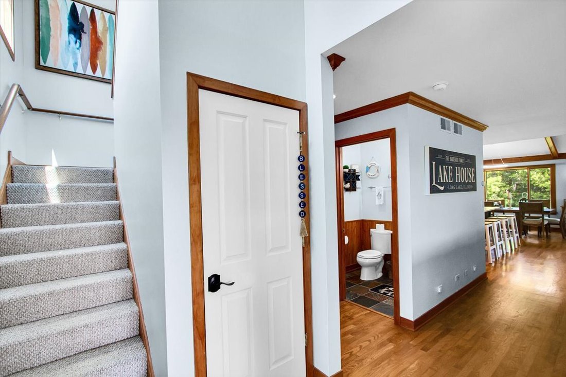 House in Ingleside, Illinois, United States 5 - 18447077