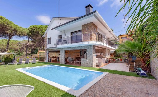 House in Llinars del Valles, Catalonia, Spain 1
