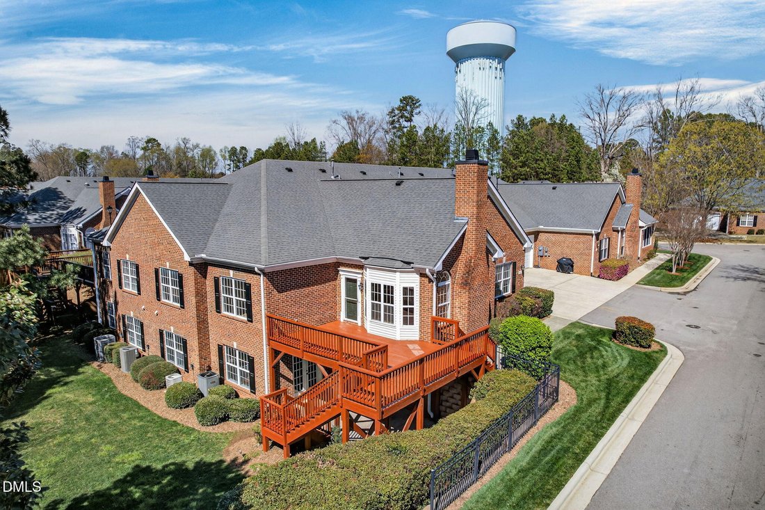 Condo in Cary, North Carolina, United States 2 - 18446811