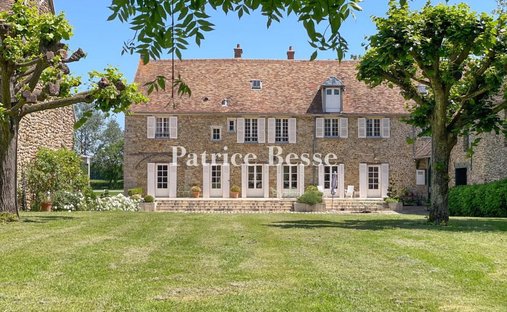 Farm Ranch in Centre Ville, Bretigny-sur-Orge, France 1