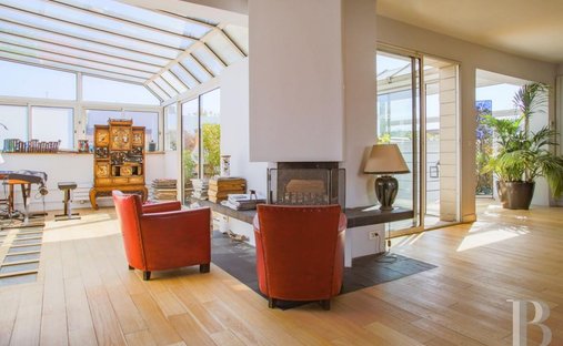 House in Plateau, Gentilly, France 1