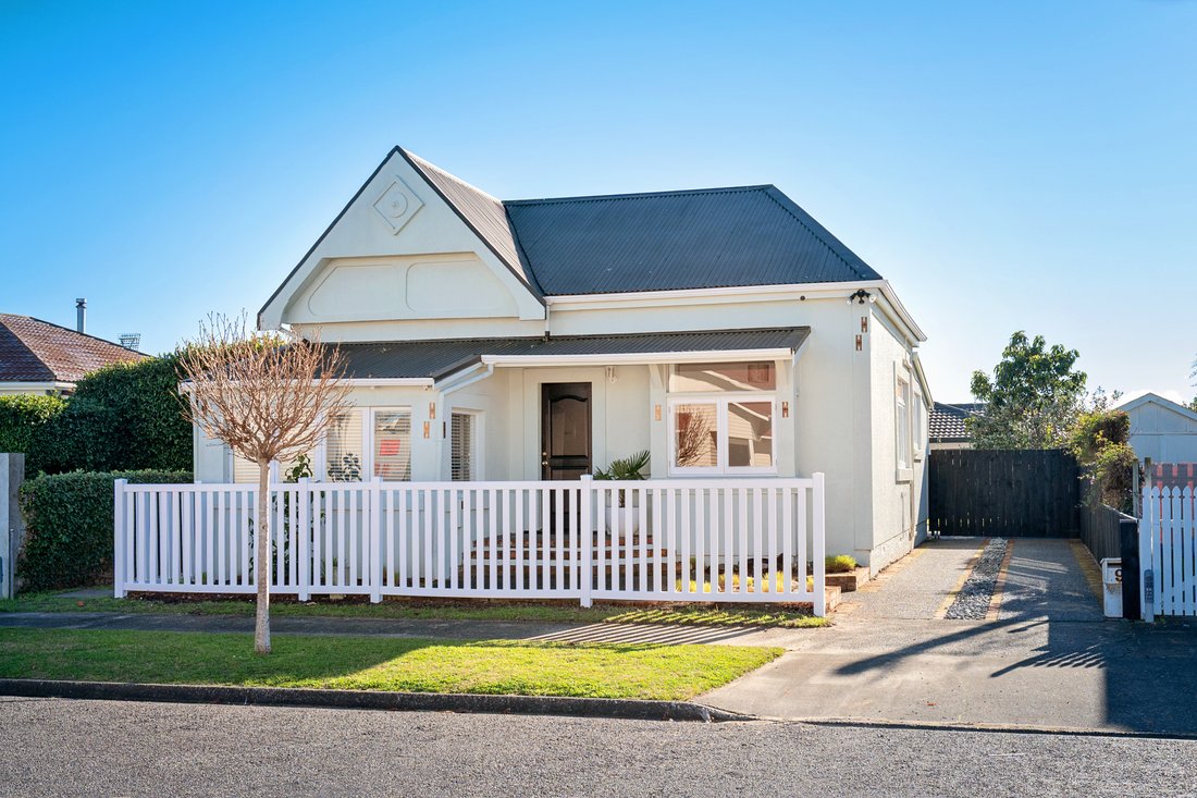 House in Napier, Hawke's Bay, New Zealand 4 - 18448718