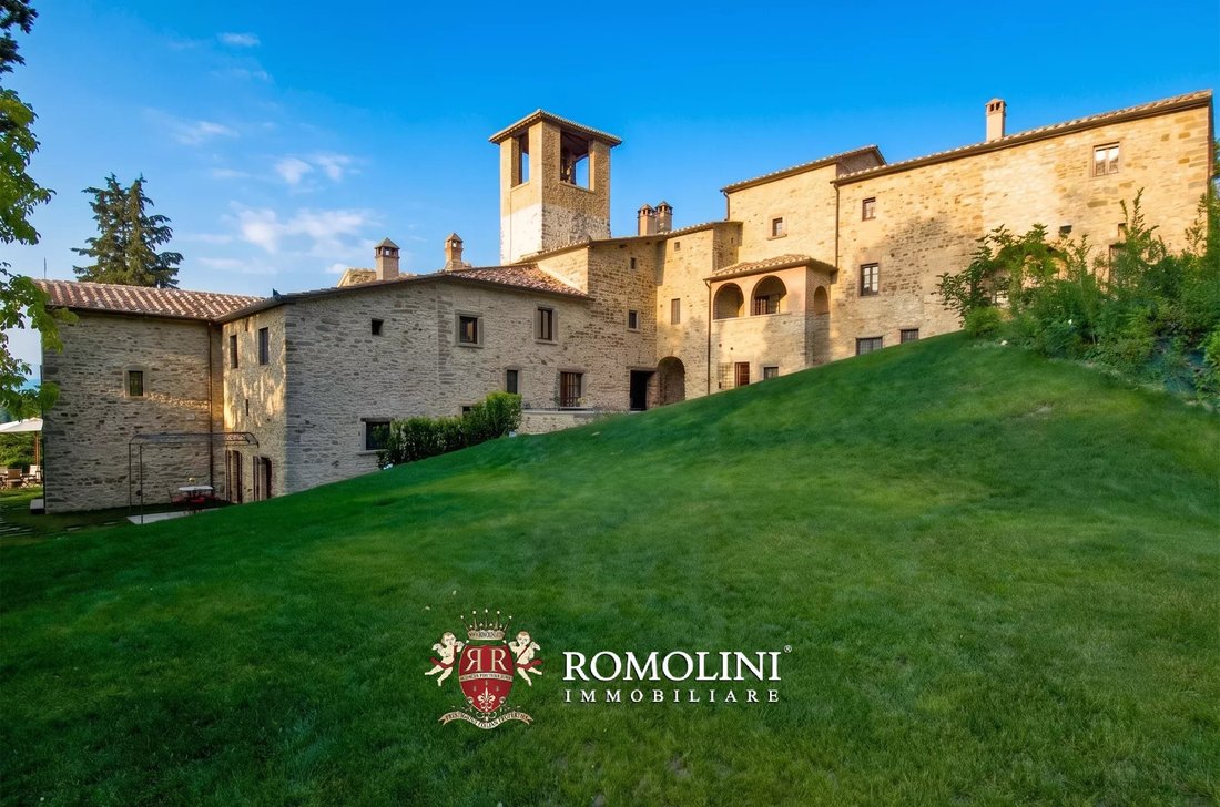 Pietralunga, Umbria, Italy 3 - 15664764