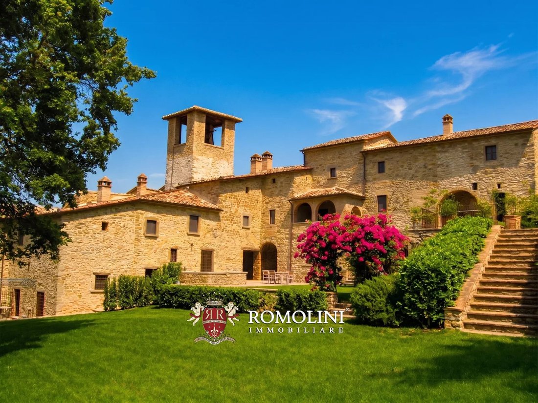 Pietralunga, Umbria, Italy 1 - 15664764