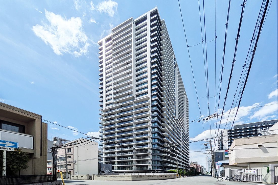Condo in Osaka, Osaka, Japan 1 - 18452388