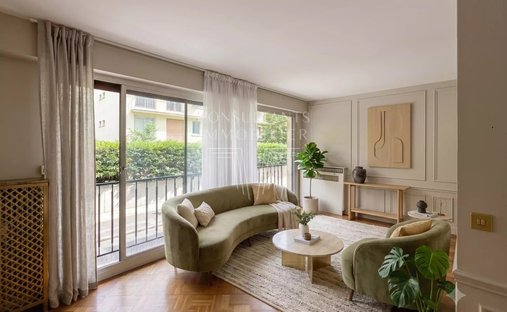 Apartment in Saint James-Delabordère, Neuilly-sur-Seine, France 1