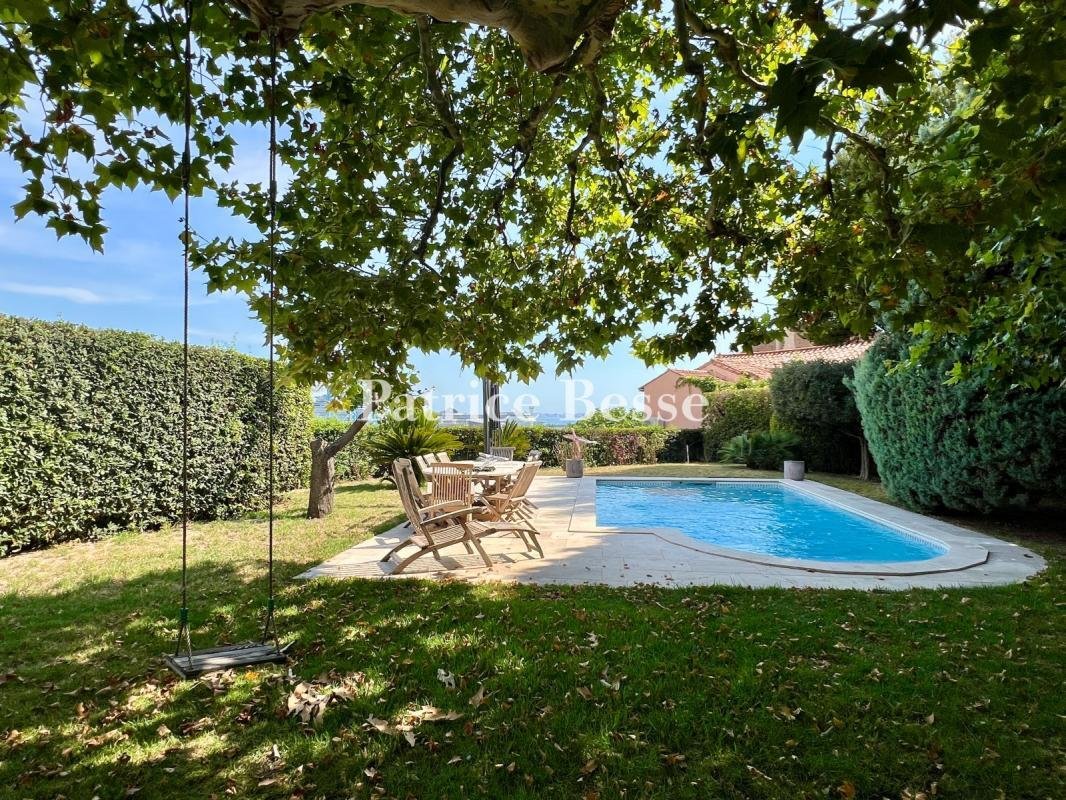 Maison à La Bouilladisse, Provence-Alpes-Côte d'Azur, France 1 - 18449507