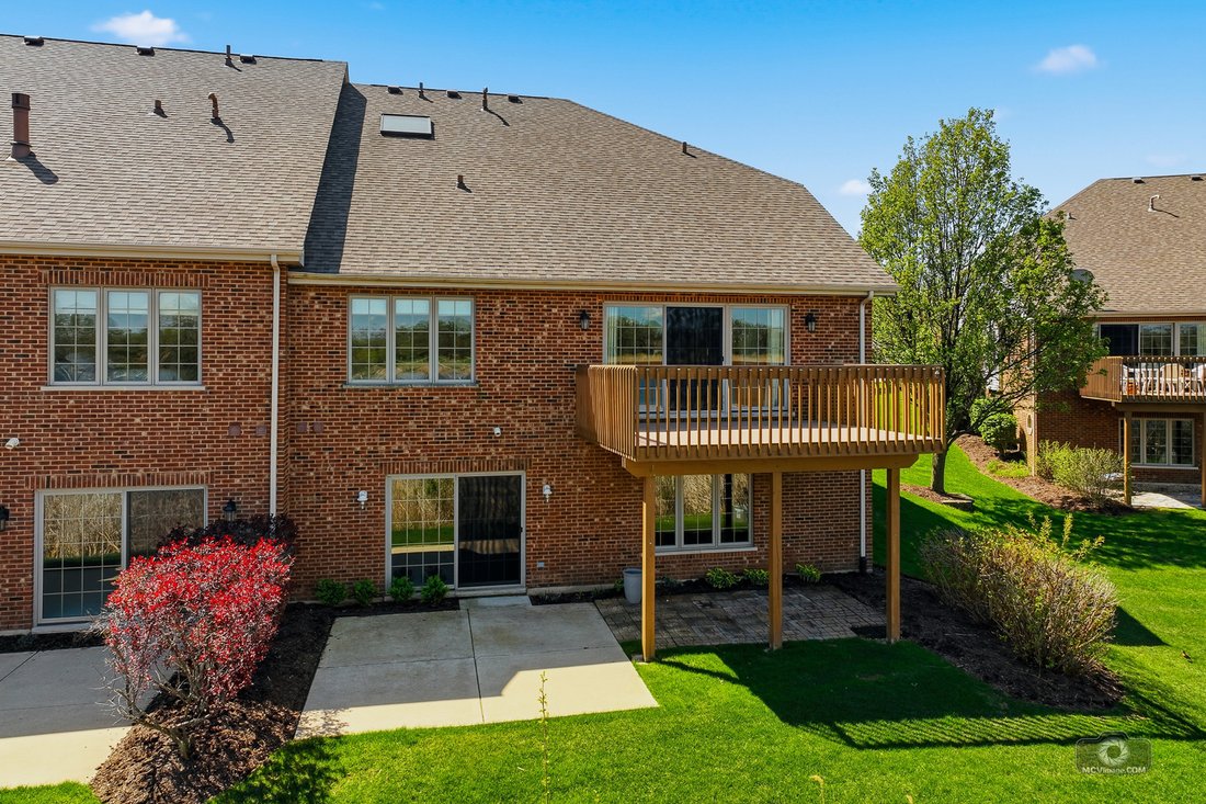Townhouse in Lemont, Illinois, United States 5 - 18447131