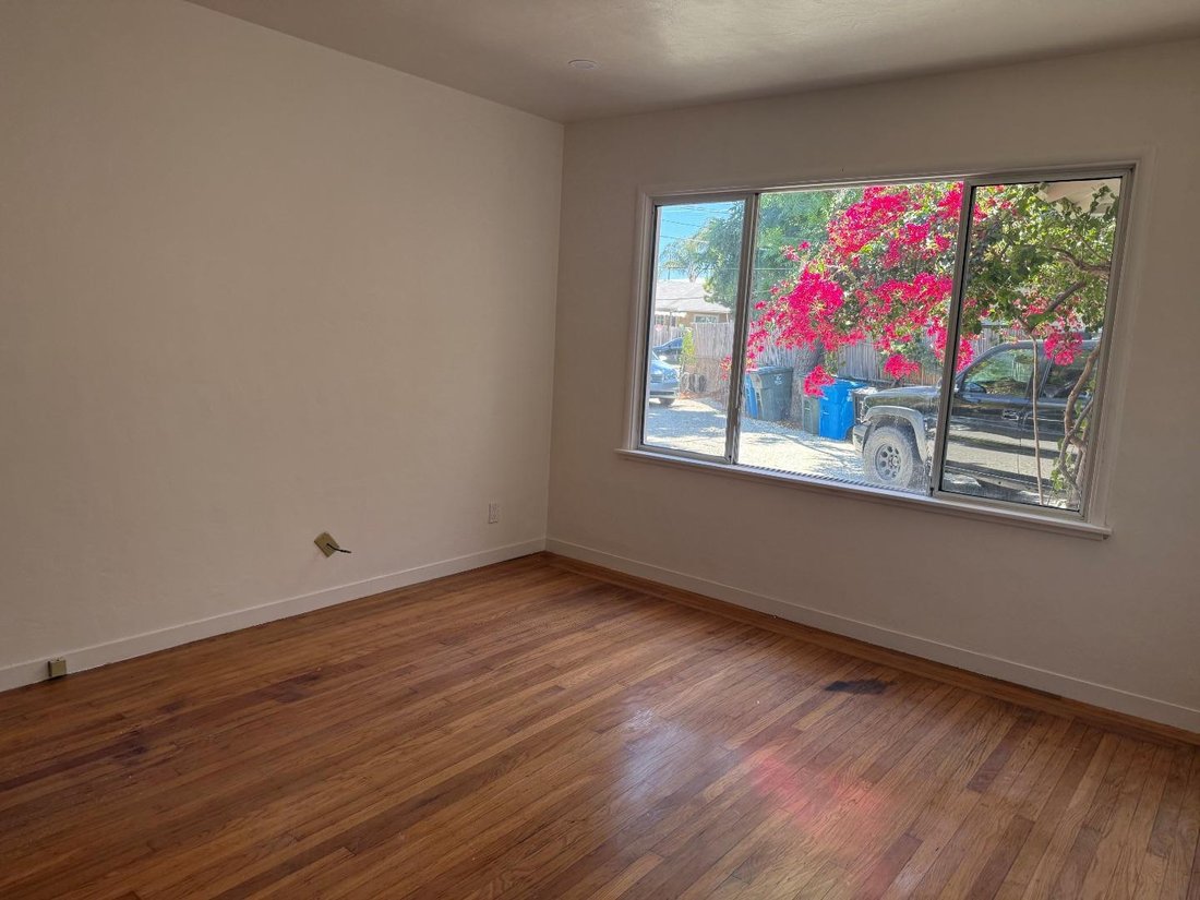 House in Redwood City, California, United States 4 - 18449308