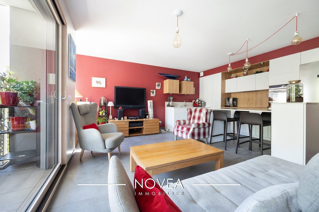 Apartment in Tête d'Or-Foch-Vitton, Lyon 6e Arrondissement, Lyon 4 - 18452529