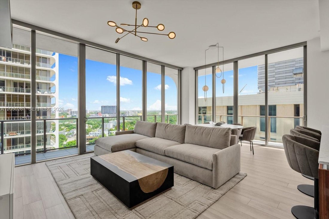 Condo in Miami, Florida, United States 2 - 18451263