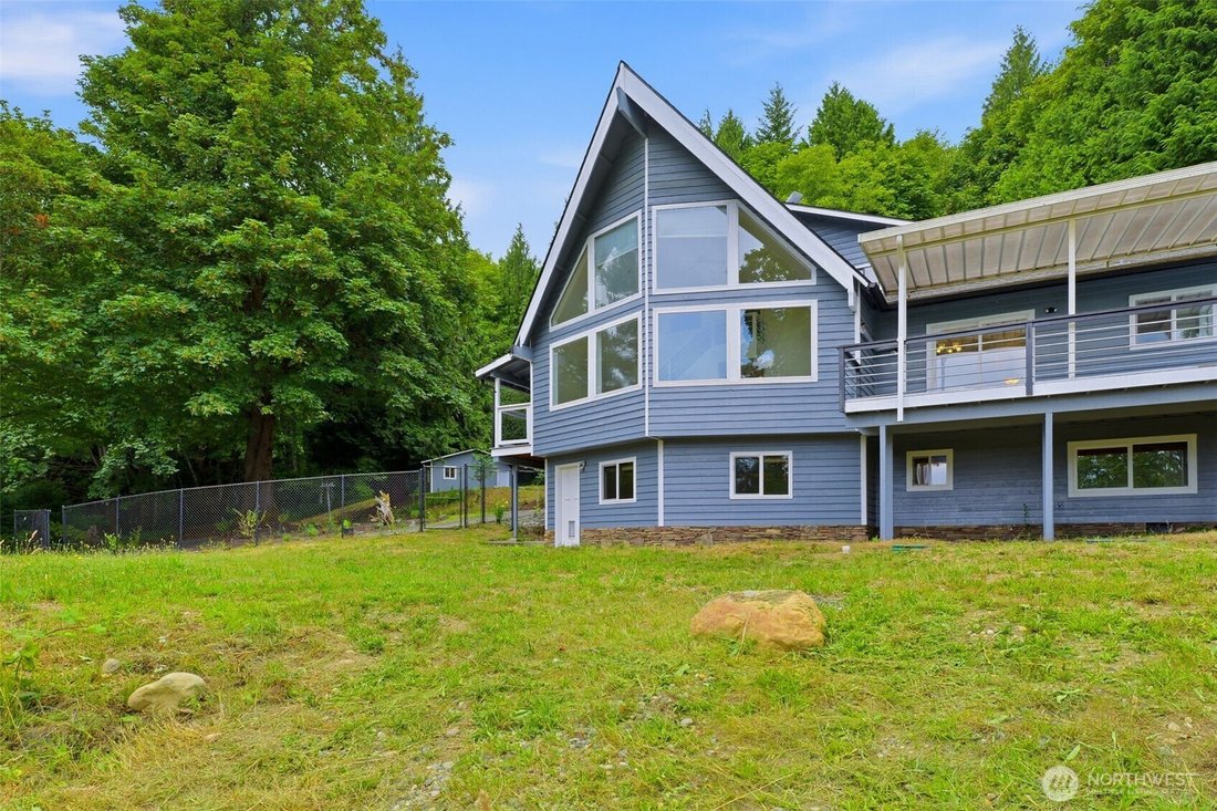 House in Lilliwaup, Washington, United States 2 - 18450872