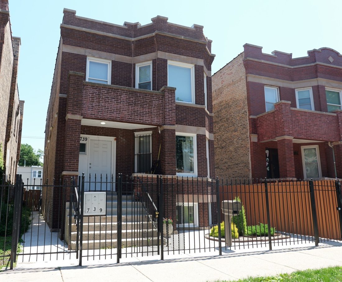 Chicago, Illinois, United States 2 - 18391673