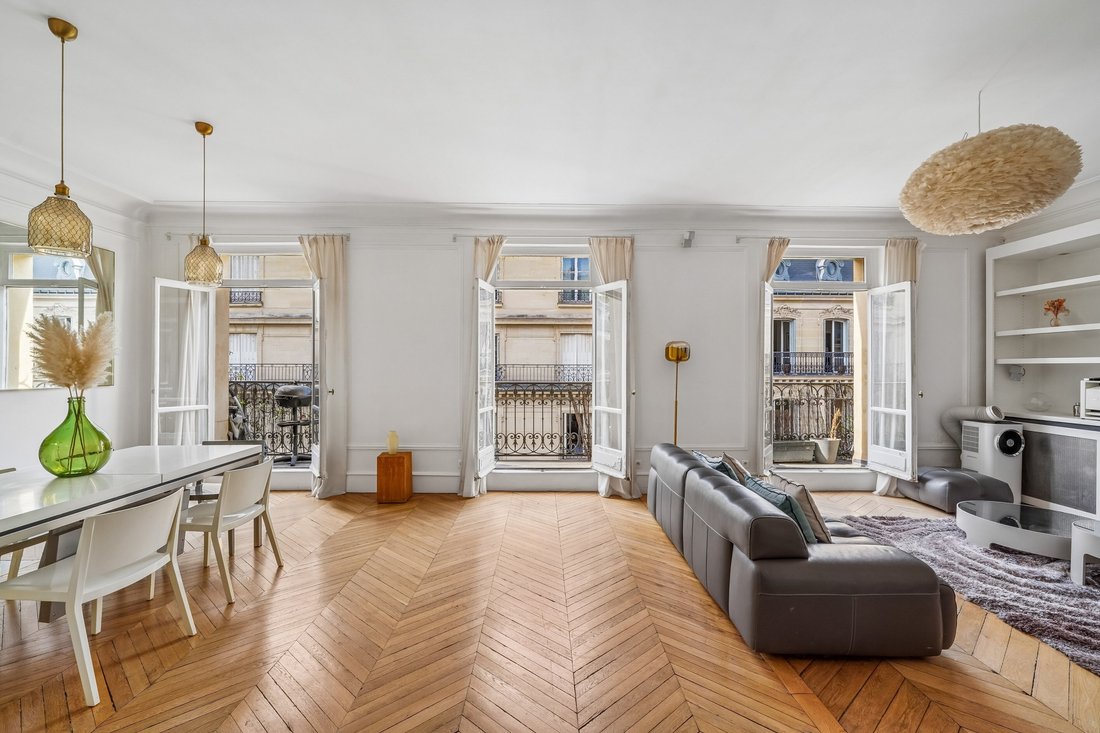 Apartment in Cambronne-Garibaldi, Paris 15e Arrondissement, Paris 3 - 16406387