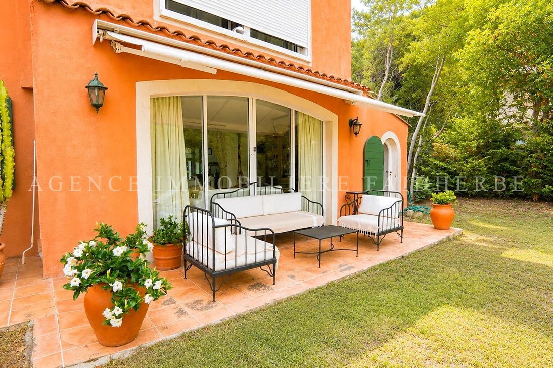 House in Ramatuelle, Provence-Alpes-Côte d'Azur, France 5 - 18448089
