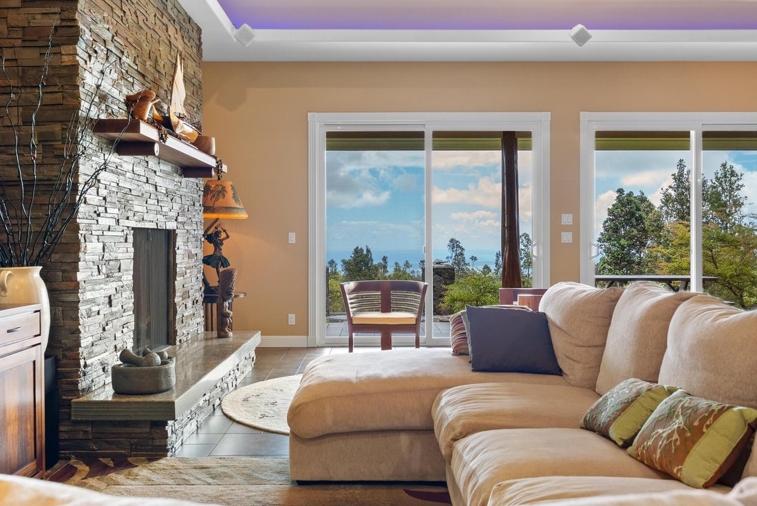 House in Hilo, Hawaii, United States 5 - 18449074