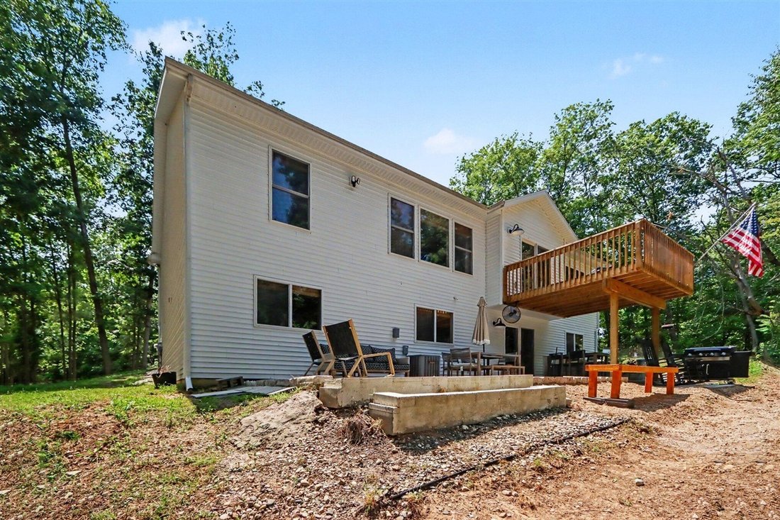 House in Allegan, Michigan, United States 4 - 18308372