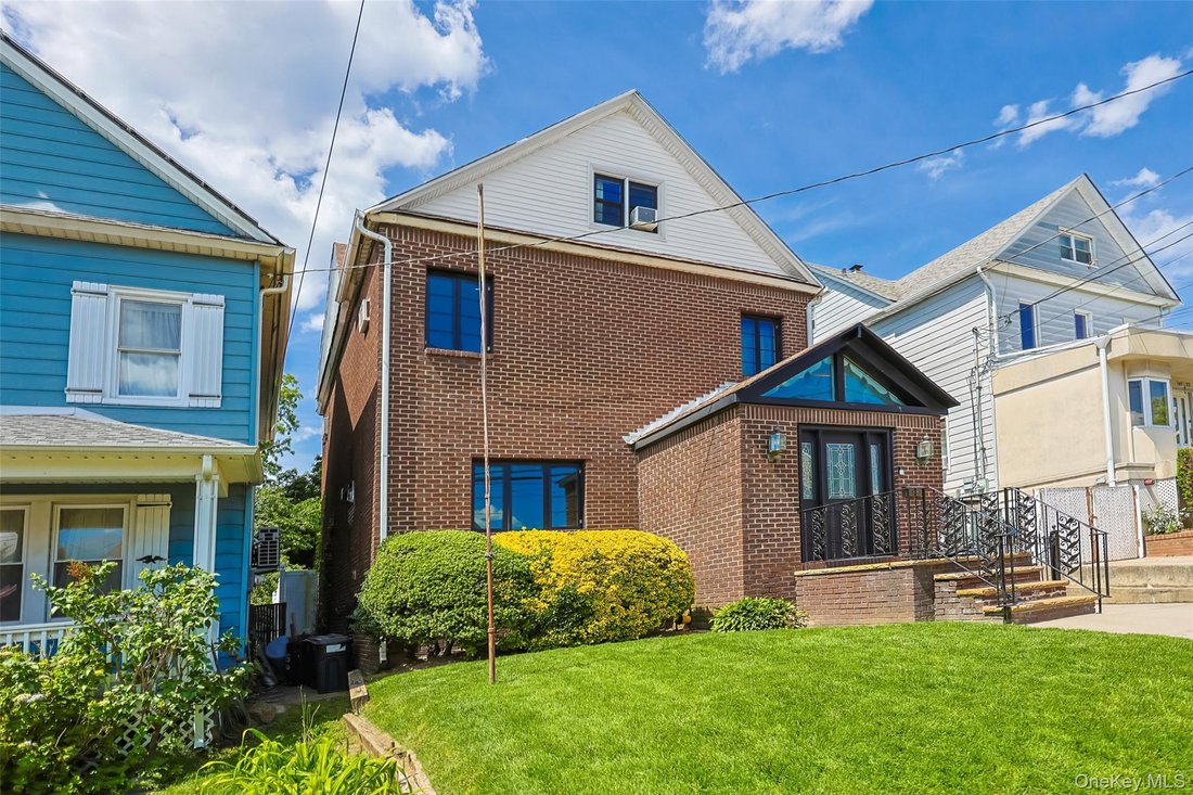 House in New York, New York, United States 5 - 18450143
