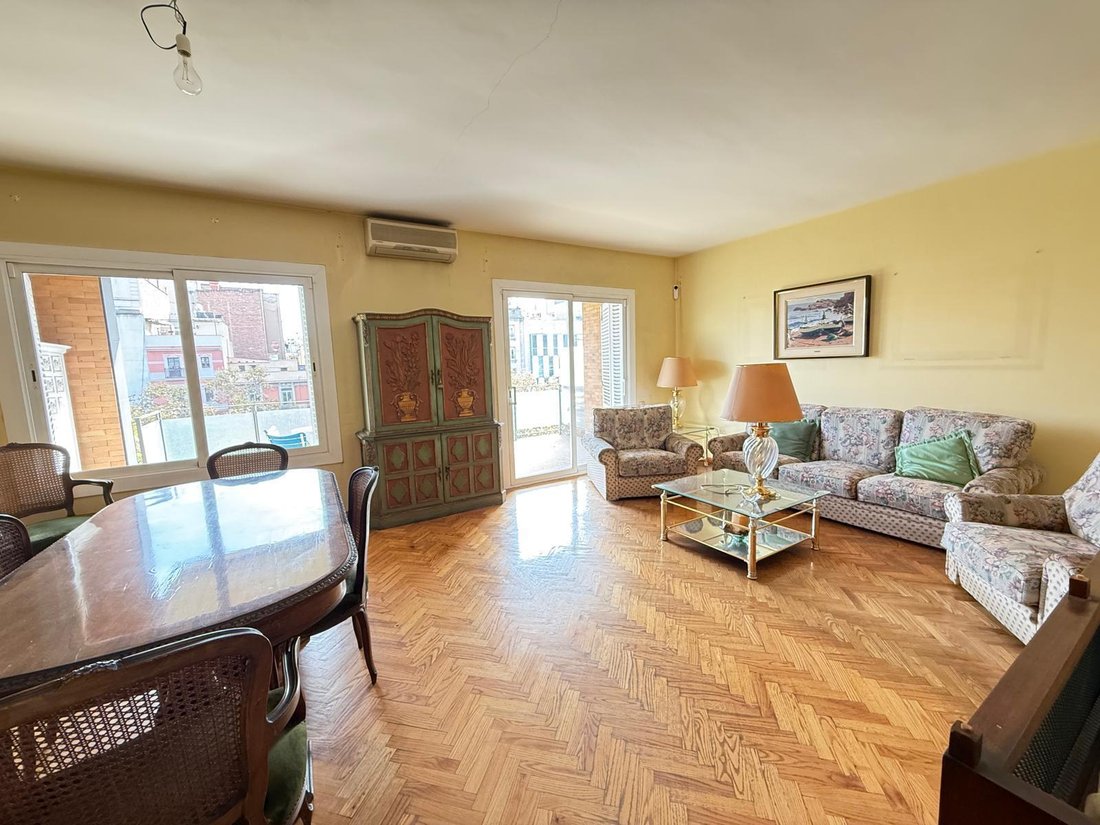 Apartment in Eixample, Barcelona, Spain 1 - 18446914