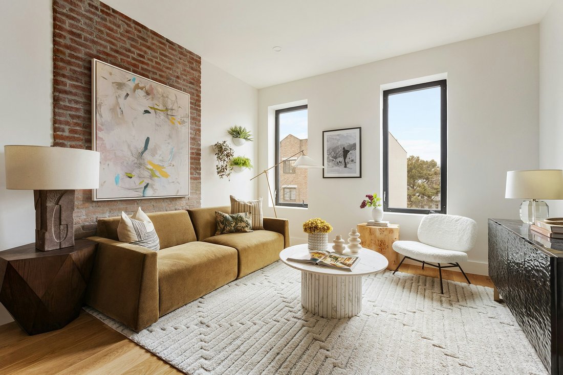Condo in New York, New York, United States 3 - 18439210