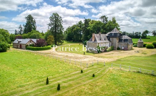 Schloss in Château-Gontier, Chateau-Gontier-sur-Mayenne, Frankreich 1