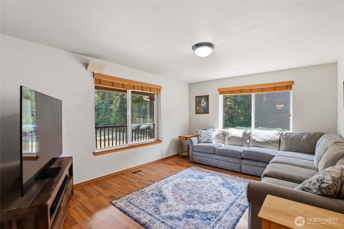 House in Port Orchard, Washington, United States 3 - 18450838