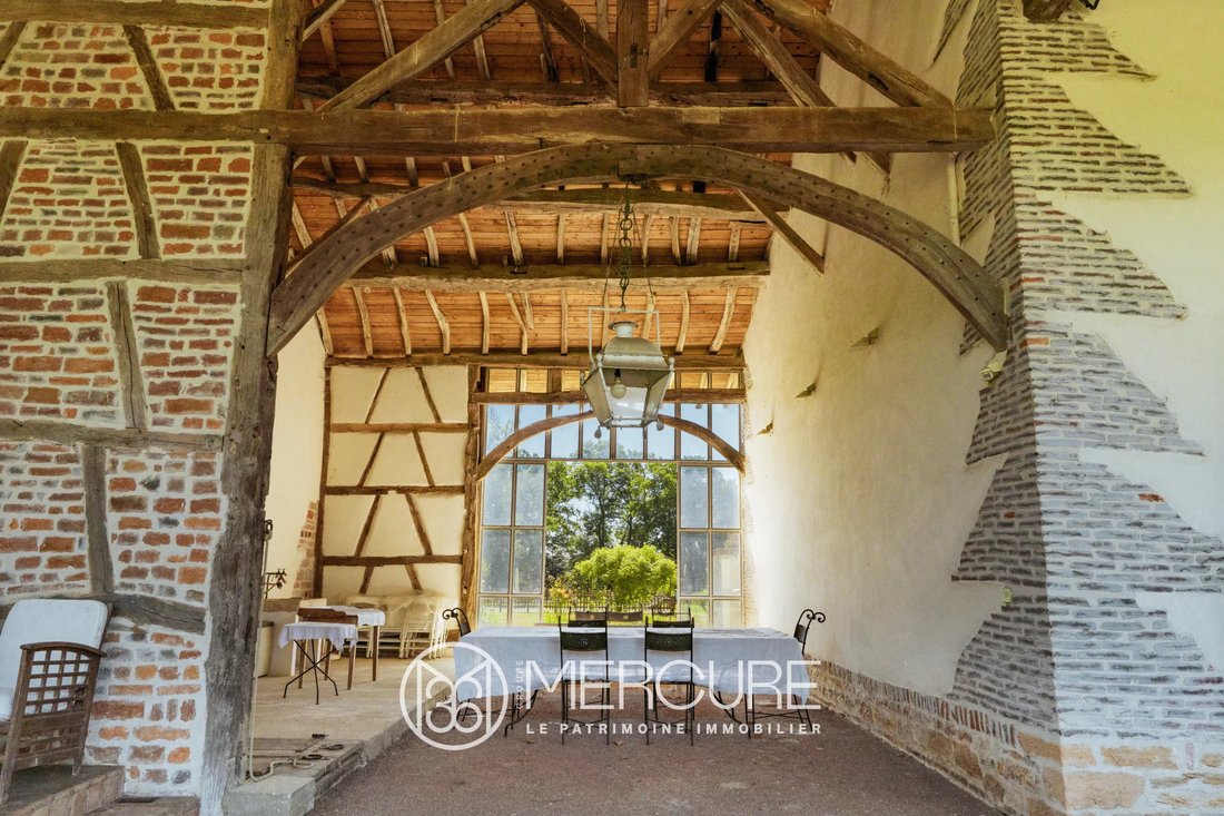 Estate in Vonnas, Auvergne-Rhône-Alpes, France 5 - 18448258