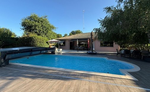 Casa a Biganos, Nuova Aquitania, Francia 1