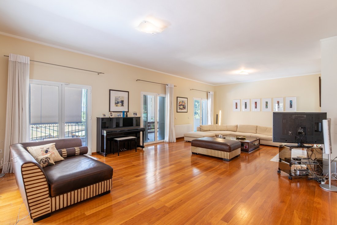 Villa in Corfu, Peloponnese, Western Greece and the Ionian, Greece 4 - 18449738