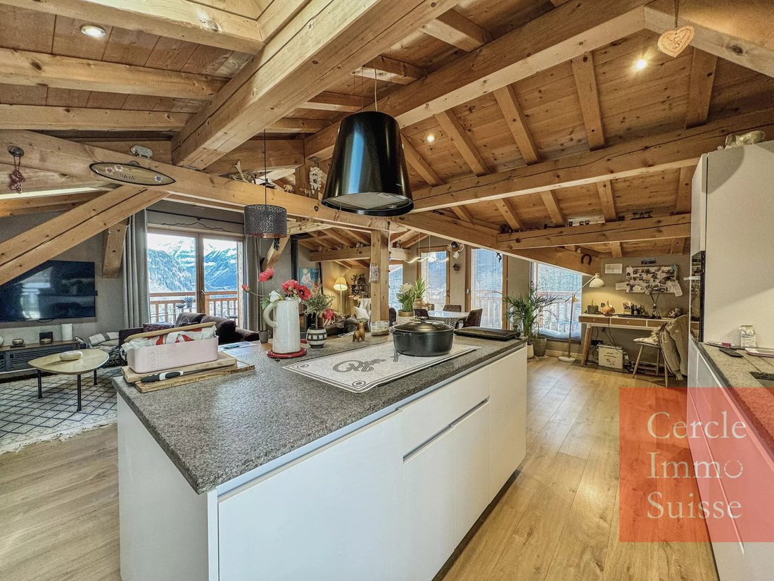 Chalet in Les Houches, Auvergne-Rhône-Alpes, France 3 - 18447846