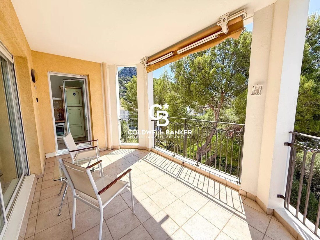Appartement à Hyères, Provence-Alpes-Côte d'Azur, France 3 - 18448128