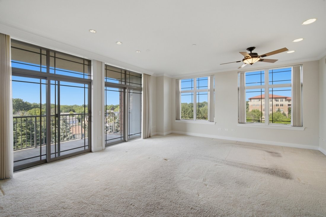 Condo in Wheeling, Illinois, United States 4 - 18447160