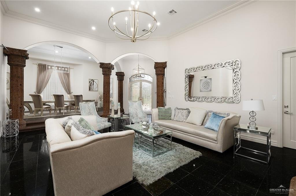 House in Mission, Texas, United States 4 - 18446310