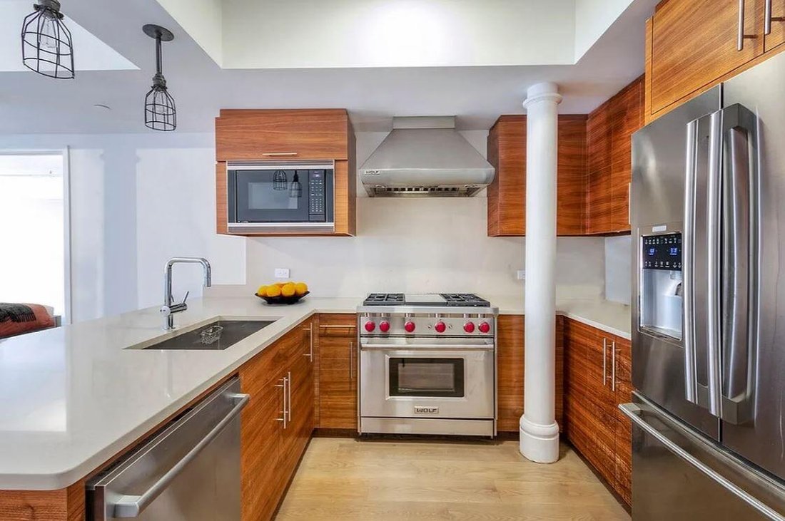 Condo in New York, New York, United States 4 - 18439197