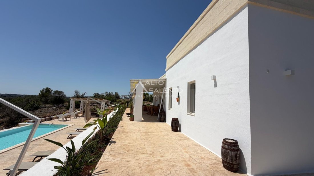 Villa in Ludovico Straße - Corso Umberto I - Vittorio Emanuele Straße, Ostuni, Apulien 4 - 18449258