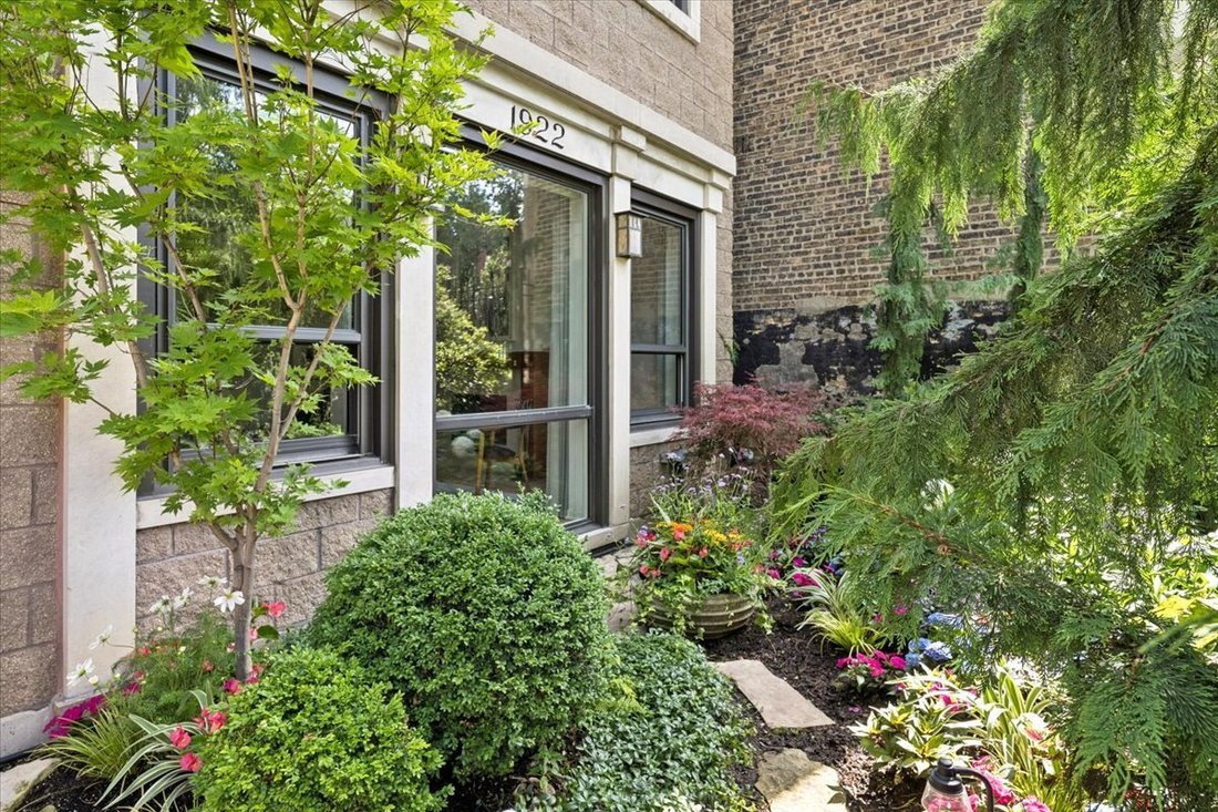 House in Chicago, Illinois, United States 2 - 18447083