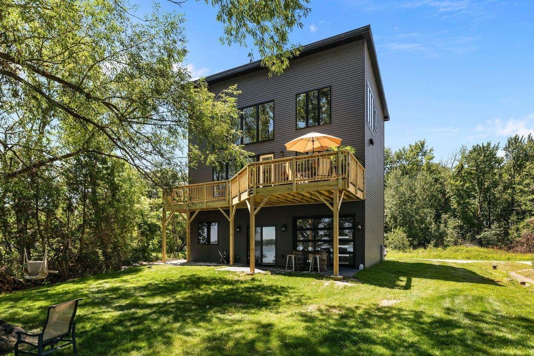 House in Suamico, Wisconsin, United States 3 - 18449221