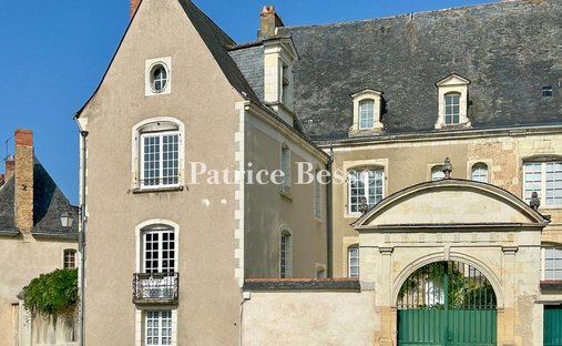 House in Bauge, Baugé-en-Anjou, France 1