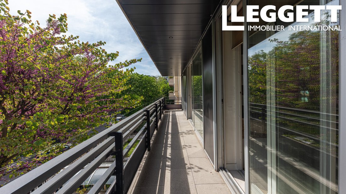 Apartment in La Plaine des Sablons, Neuilly-sur-Seine, France 1 - 18447752
