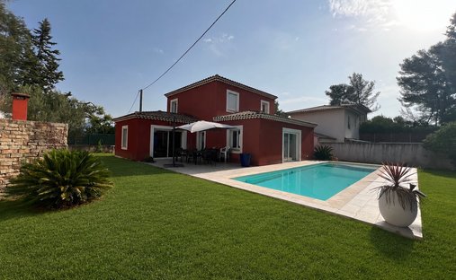 House in Pin Vert, Aubagne, France 1