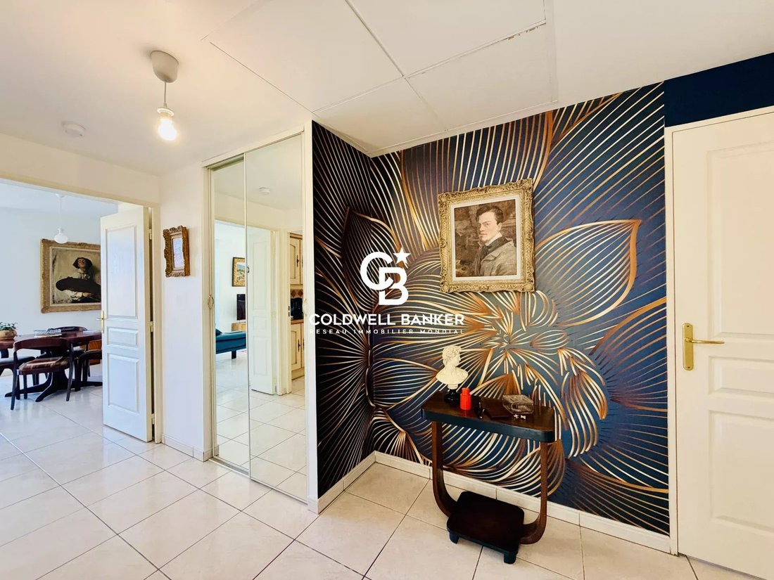 Appartement à Hyères, Provence-Alpes-Côte d'Azur, France 4 - 18448128