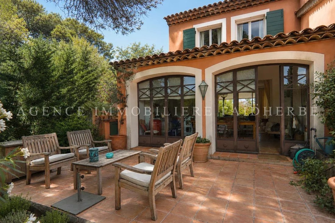 House in Ramatuelle, Provence-Alpes-Côte d'Azur, France 3 - 18448089