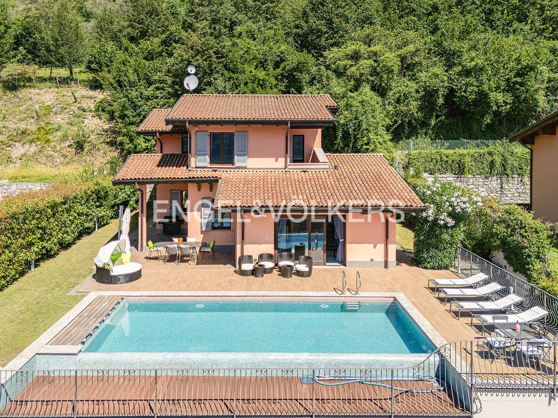 Villa in Lenno, Lombardy, Italy 3 - 18445842