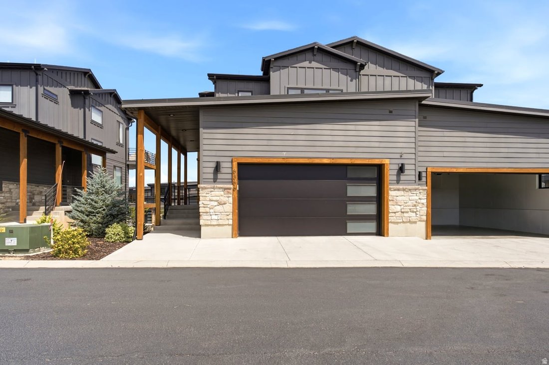 Townhouse in Huntsville, Utah, United States 3 - 18450188